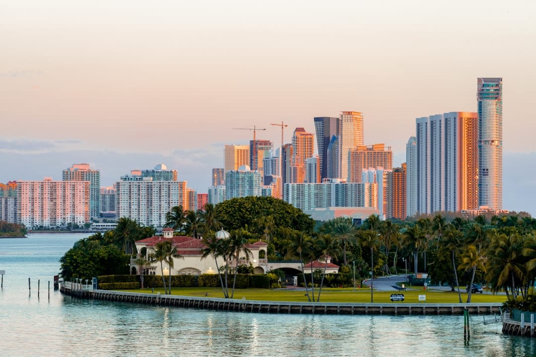 Florida Cash Home Buyer: Sell Your House Fast For Cash